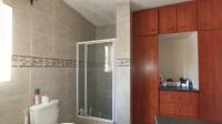 Main Bathroom - 12 square meters of property in Buccleuch