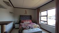 Bed Room 1 - 17 square meters of property in Kengies