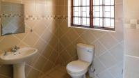 Main Bathroom - 5 square meters of property in Margate