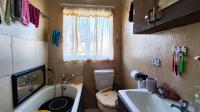 Bathroom 1 - 3 square meters of property in Elsburg