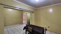 Dining Room - 29 square meters of property in Elsburg