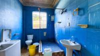 Bathroom 2 - 9 square meters of property in Elsburg