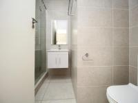 Bathroom 1 of property in Northgate (JHB)