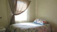 Bed Room 2 - 7 square meters of property in Mindalore