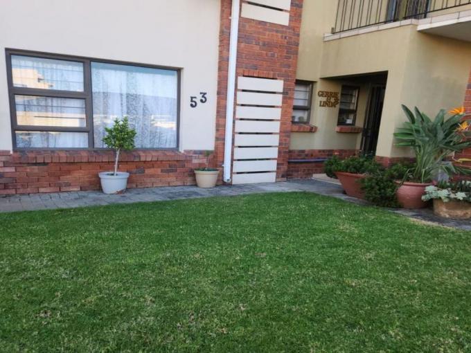 2 Bedroom Apartment for Sale For Sale in Waterval East - MR635496