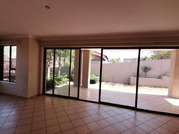3 Bedroom Simplex for Sale For Sale in Hartbeespoort - MR635591