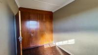 Bed Room 2 - 14 square meters of property in Vanderbijlpark