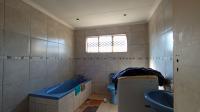 Main Bathroom - 7 square meters of property in Lotus Gardens