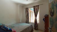 Bed Room 1 - 8 square meters of property in Lotus Gardens