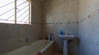 Bathroom 1 - 4 square meters of property in Lotus Gardens