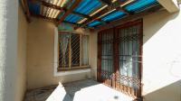 Patio - 11 square meters of property in Lotus Gardens