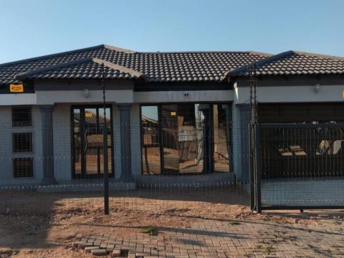 3 Bedroom House for Sale For Sale in Polokwane - MR635677