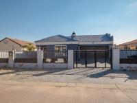 3 Bedroom 2 Bathroom House for Sale for sale in Karenpark