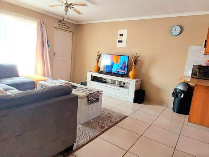 2 Bedroom Apartment for Sale For Sale in Heidelberg - GP - MR635780