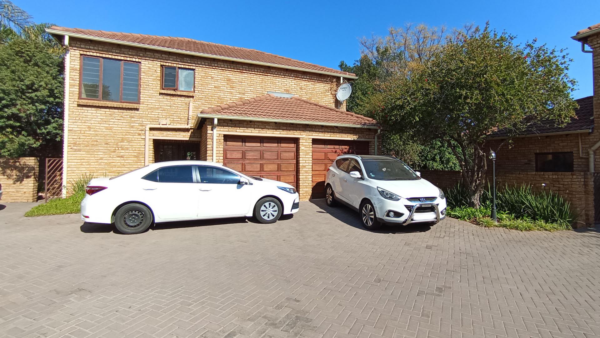 Front View of property in Witkoppen