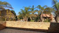 Balcony - 21 square meters of property in Witkoppen