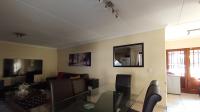 Dining Room - 11 square meters of property in Witkoppen