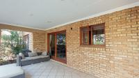 Patio - 20 square meters of property in Witkoppen