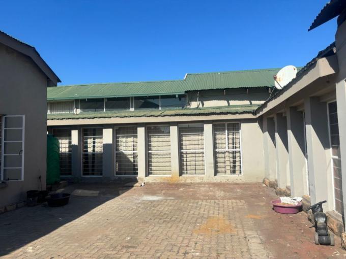 Commercial for Sale For Sale in Emalahleni (Witbank)  - MR635882