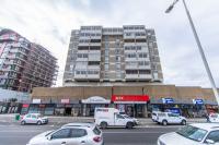 1 Bedroom 1 Bathroom Flat/Apartment for Sale for sale in Strand