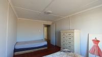 Bed Room 1 - 13 square meters of property in Bronkhorstspruit