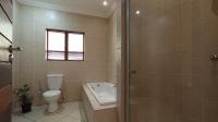 Bathroom 1 - 9 square meters of property in The Wilds Estate