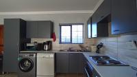 Kitchen - 13 square meters of property in Blue Hills