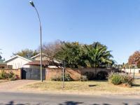  of property in Glenmarais (Glen Marais)