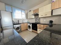 2 Bedroom 1 Bathroom Flat/Apartment for Sale for sale in Bedford Gardens