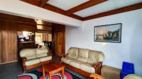 Lounges - 20 square meters of property in Bonaero Park