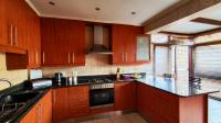 Kitchen - 21 square meters of property in Bonaero Park