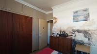 Bed Room 2 - 14 square meters of property in Discovery