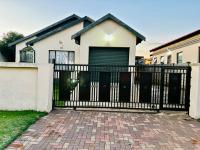 3 Bedroom 1 Bathroom House for Sale for sale in Tasbetpark