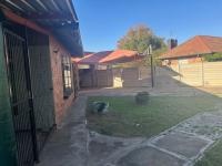  of property in Vierfontein