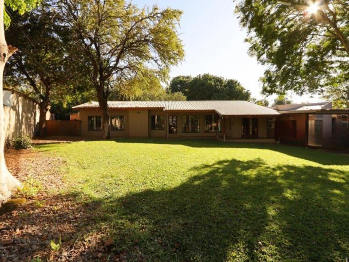 4 Bedroom House for Sale For Sale in Hoedspruit - MR636673