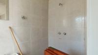 Staff Bathroom - 3 square meters of property in Faerie Glen