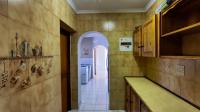 Kitchen - 16 square meters of property in South Crest