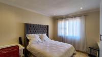 Bed Room 1 - 17 square meters of property in Alberton