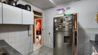 Kitchen - 10 square meters of property in Newmarket Park