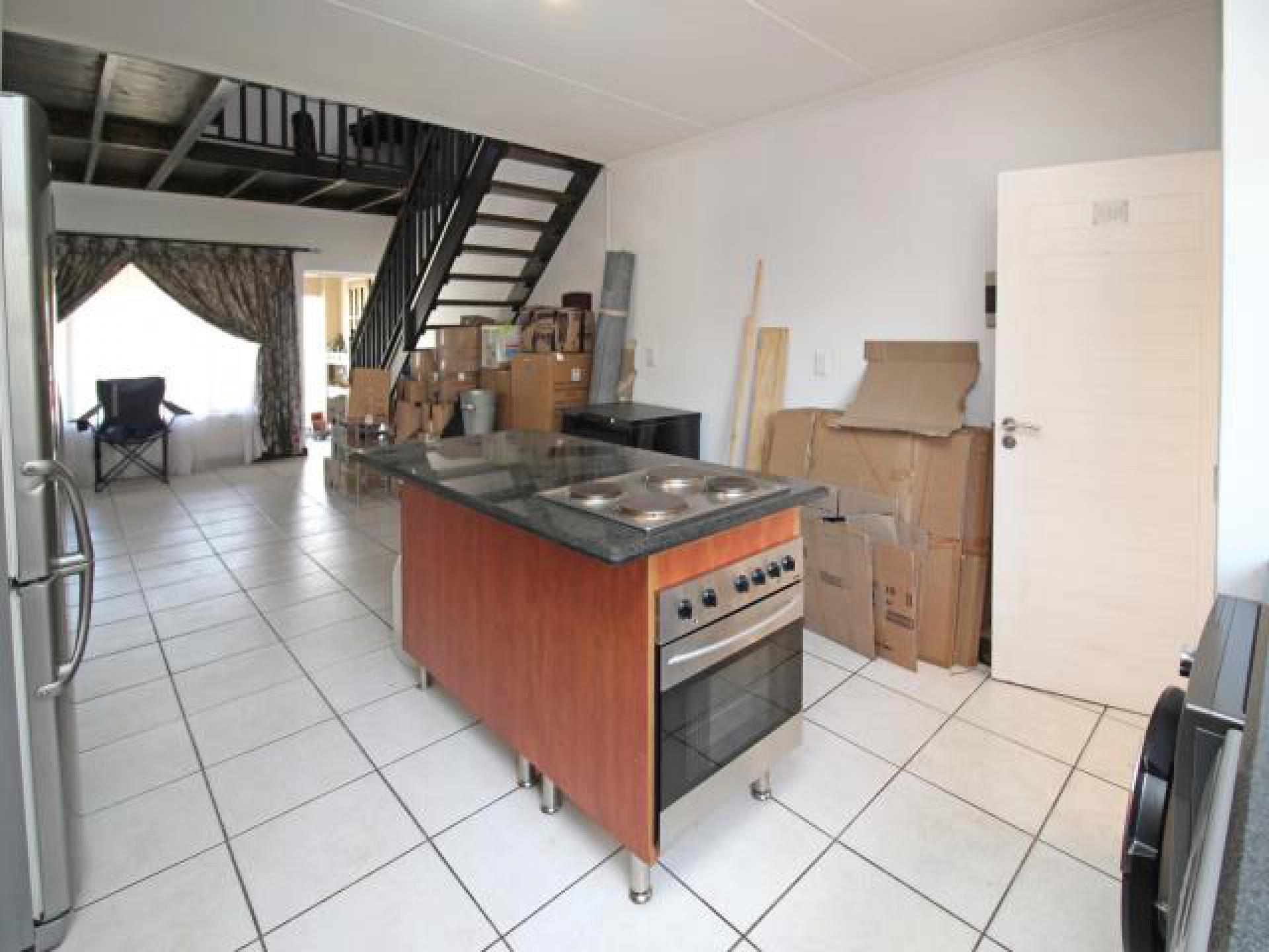 Kitchen of property in Sunninghill