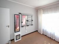 Bed Room 2 of property in Sunninghill