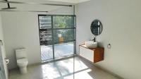 Bathroom 2 - 13 square meters of property in Durban North 