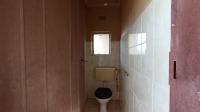 Staff Bathroom - 2 square meters of property in Rant-En-Dal