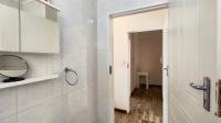 Main Bathroom - 3 square meters of property in Eden Glen