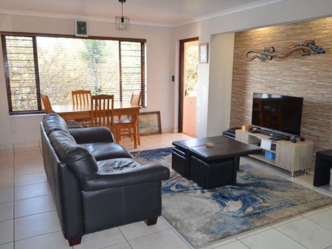 2 Bedroom Commercial for Sale For Sale in Sunninghill - MR637296