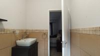 Main Bathroom - 5 square meters of property in Jukskei Park