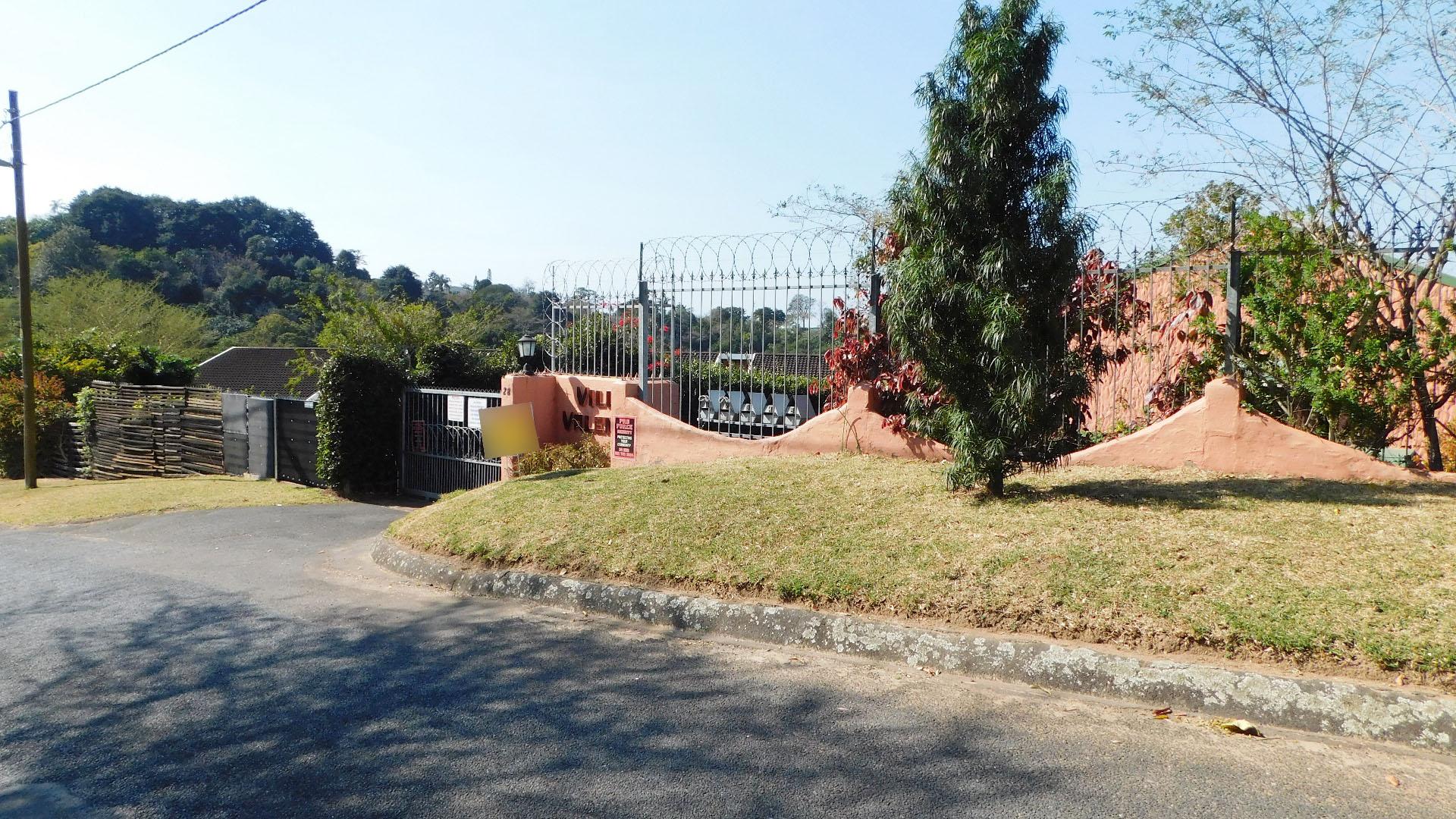 Front View of property in Padfield Park