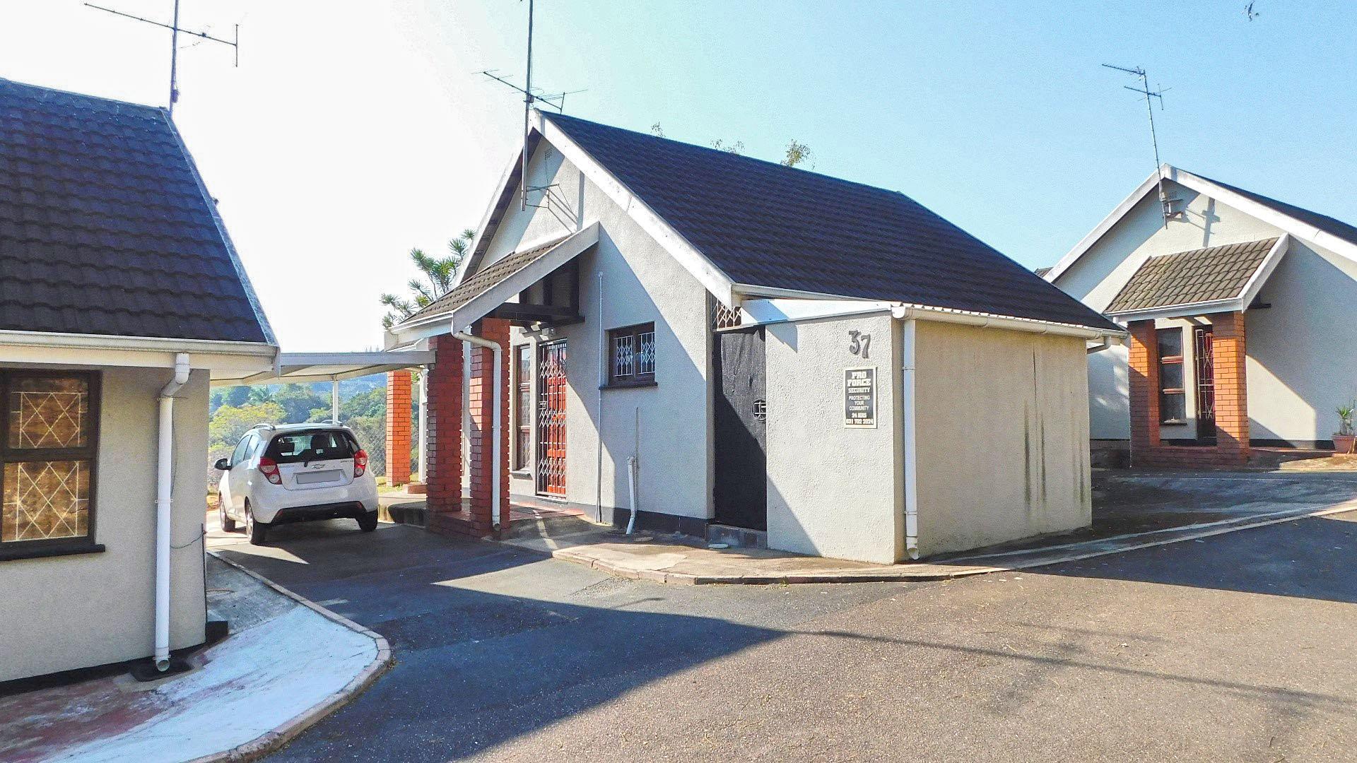 Front View of property in Pinetown 