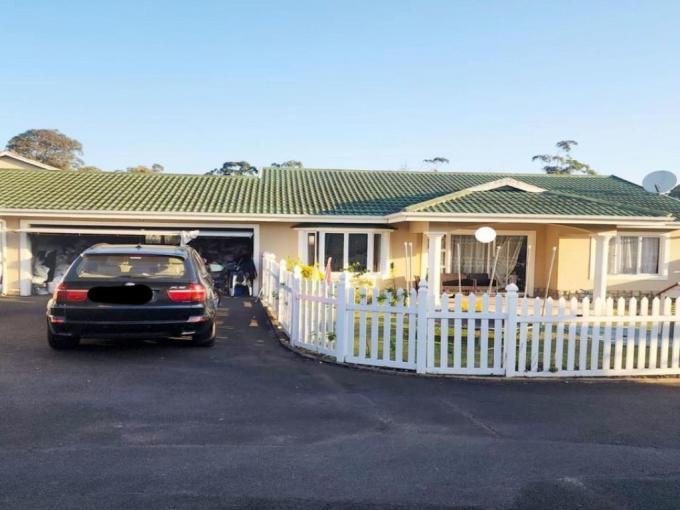 3 Bedroom Sectional Title for Sale For Sale in Mount Edgecombe  - MR637446