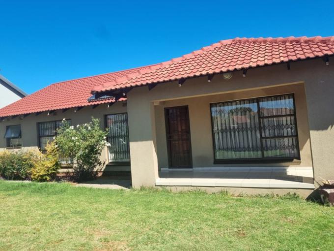 3 Bedroom House for Sale For Sale in Germiston - MR637536